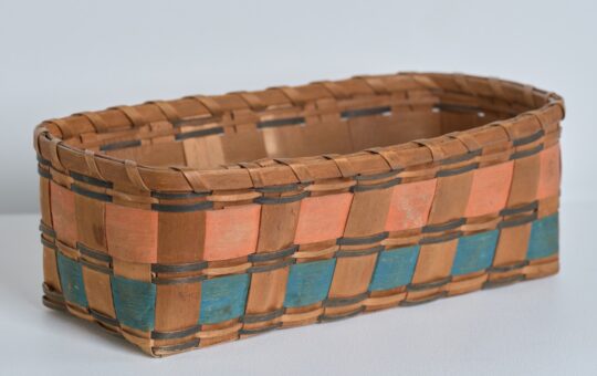 antique Woodlands open basket