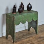 American antique green bench