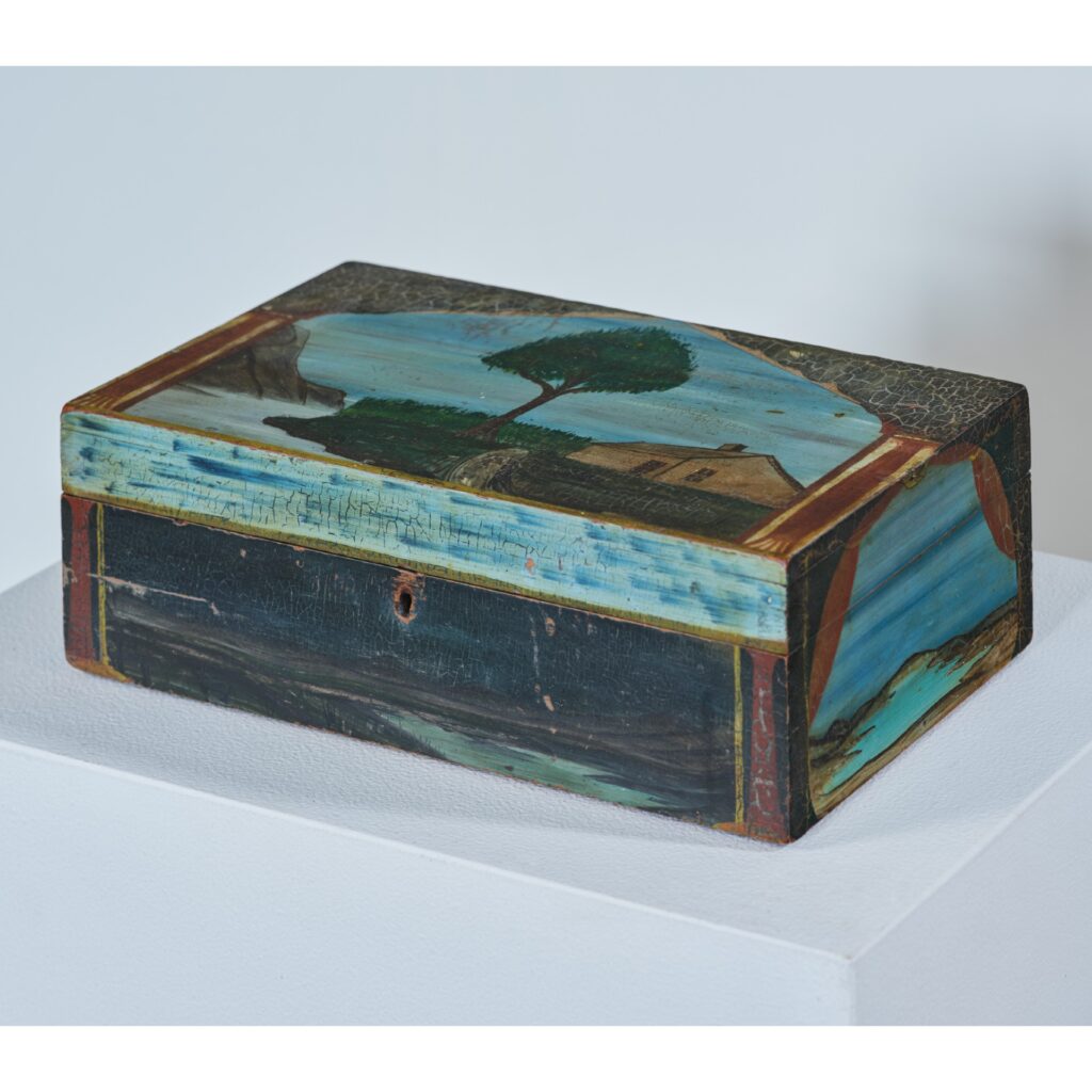 antique coastal scenes box